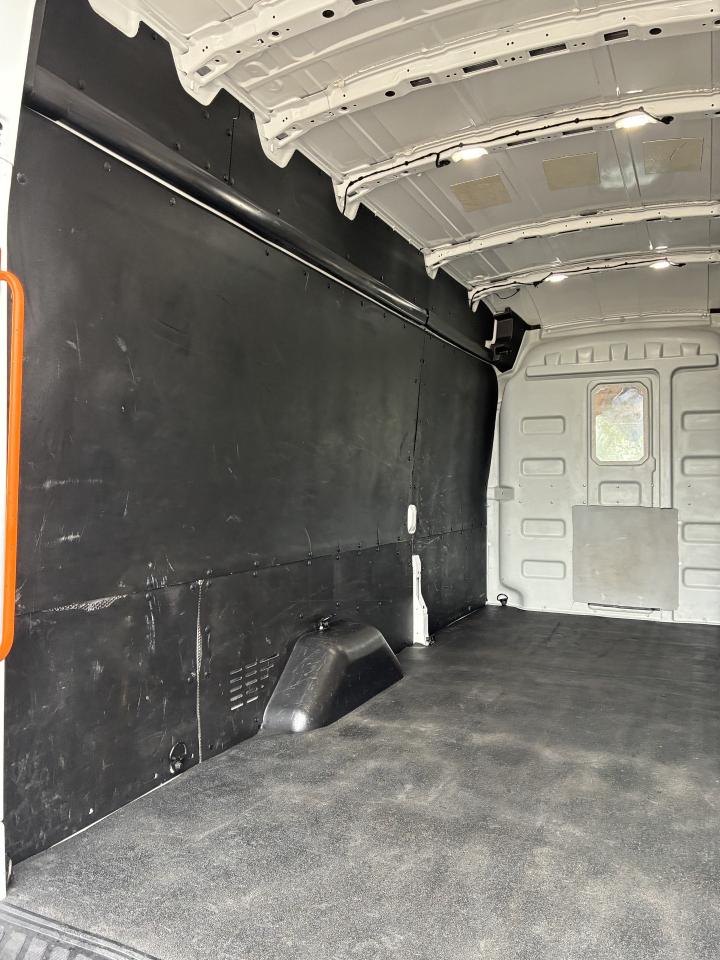 Ford Transit  2023