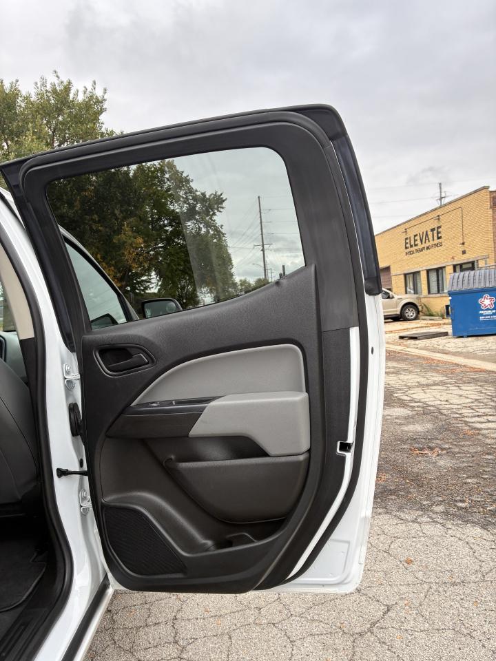 Chevrolet Colorado Work Truck Crew Cab 4WD 2022