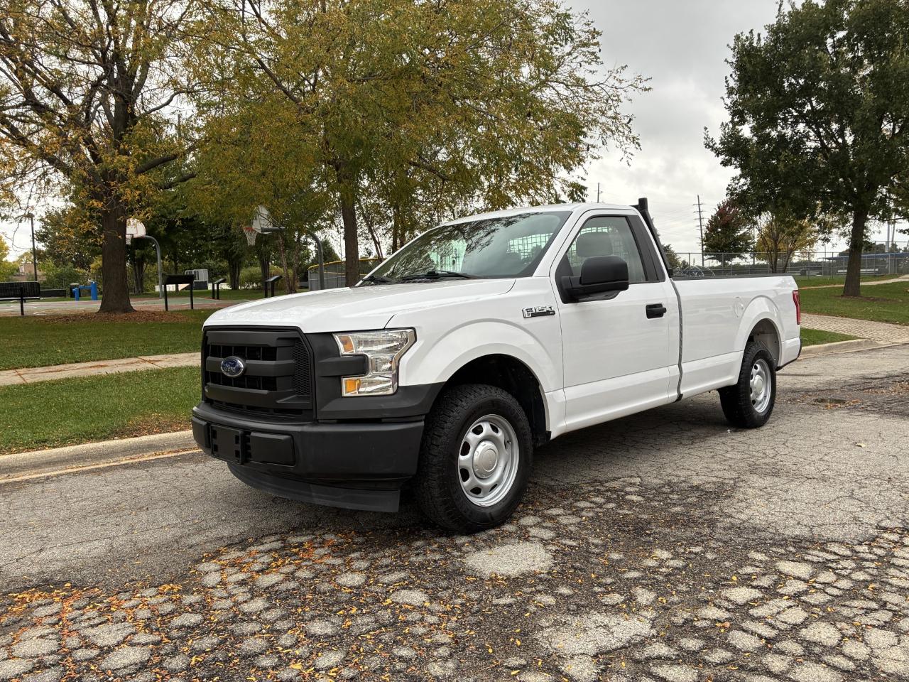 Ford F-150 XL 8-ft. Bed 2WD 2017