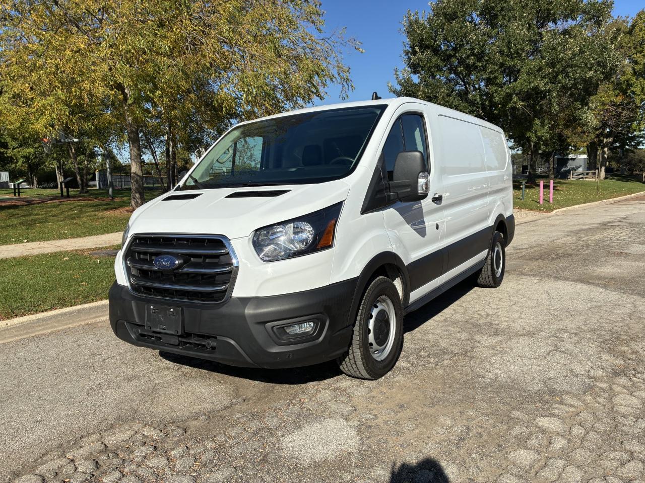 2020 Ford Transit 150 Van Low Roof w/Sliding Pass. 130-in. WB