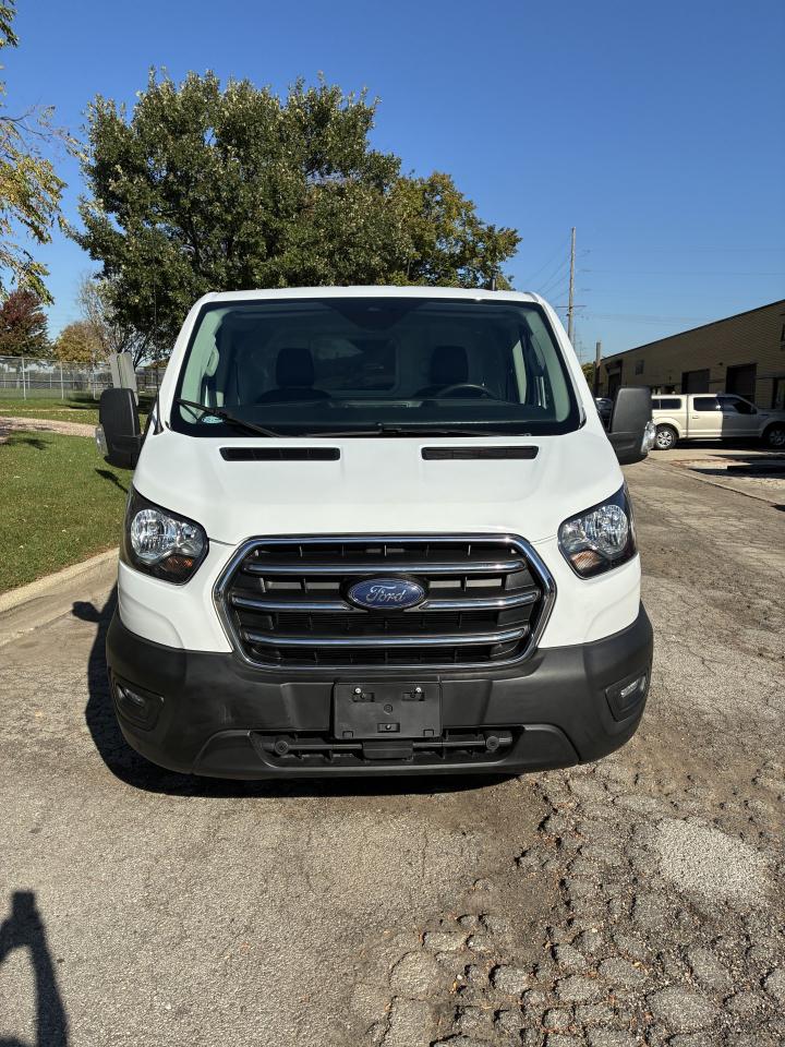 Ford Transit 150 Van Low Roof w/Sliding Pass. 130-in. WB 2020