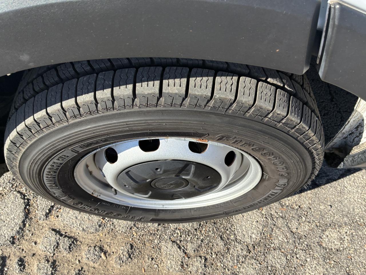 Ford Transit 150 Van Low Roof w/Sliding Pass. 130-in. WB 2020