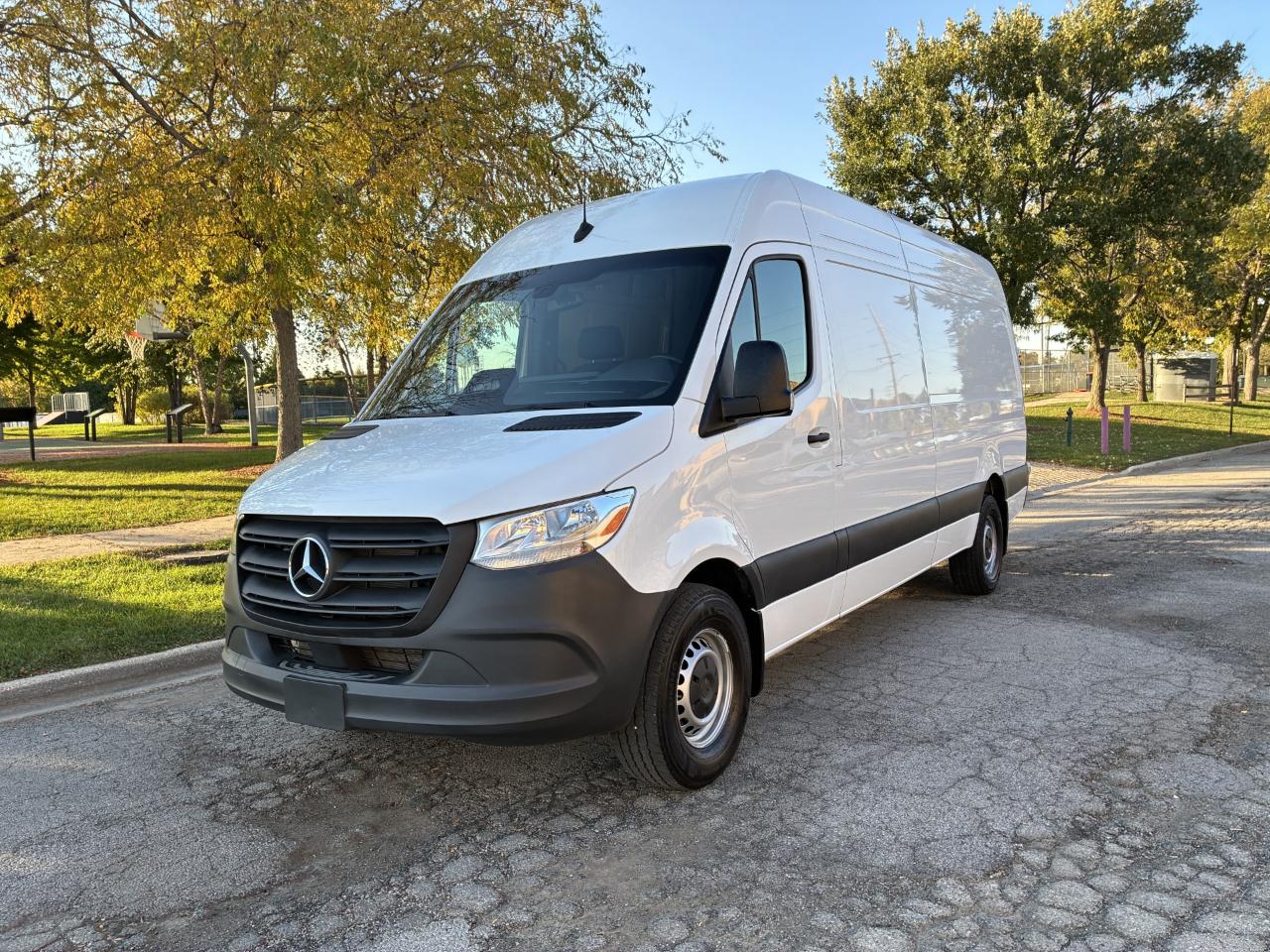 Mercedes-Benz Sprinter 2500 170-in. WB 2025