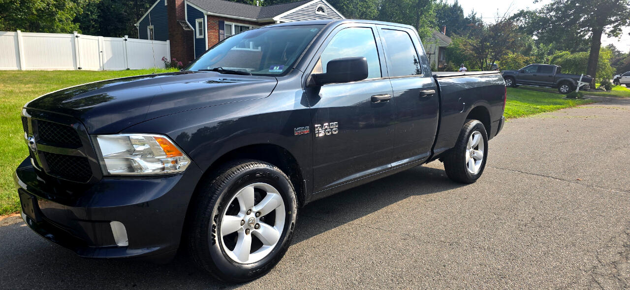 RAM 1500 Tradesman Quad Cab 4WD 2013 RAM 1500 Tradesman Quad Cab 4WD 2013