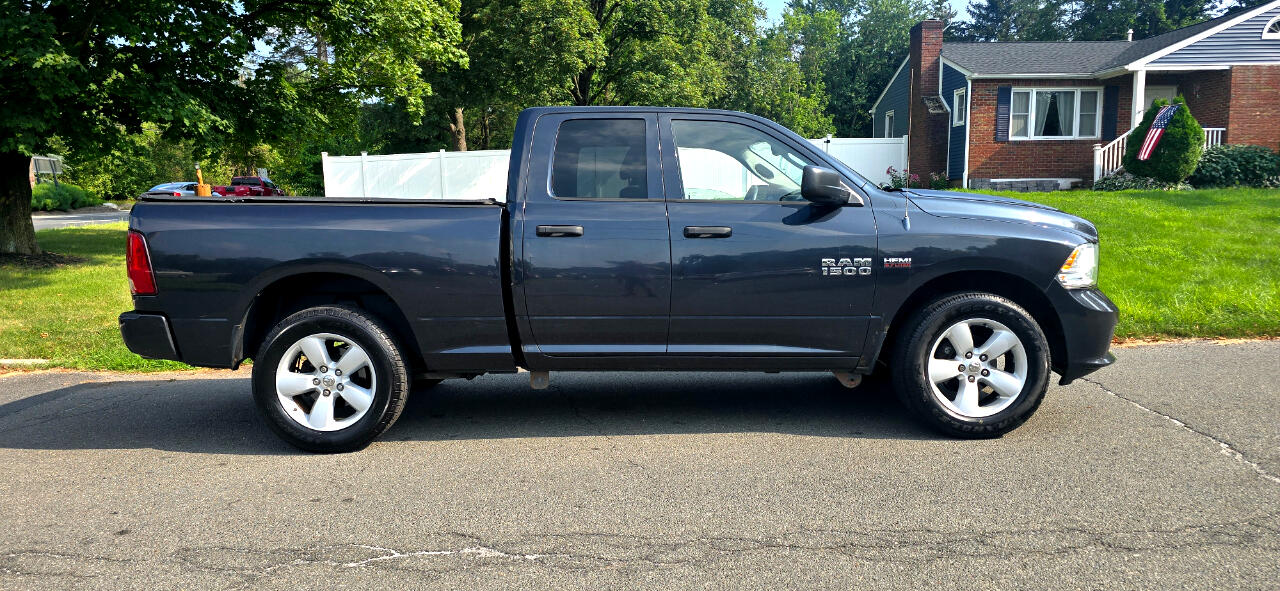 RAM 1500 Tradesman Quad Cab 4WD 2013 RAM 1500 Tradesman Quad Cab 4WD 2013