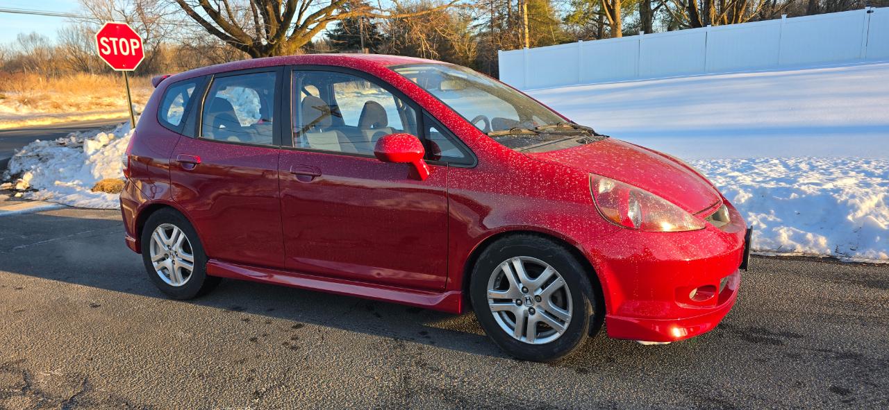 Honda Fit Sport 5-Speed AT 2008