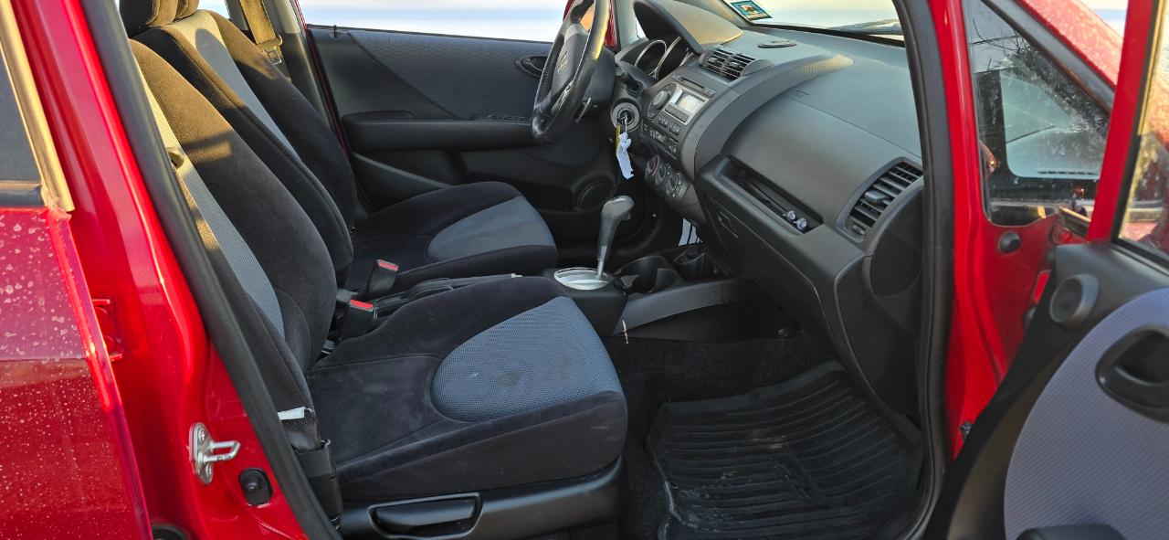 Honda Fit Sport 5-Speed AT 2008