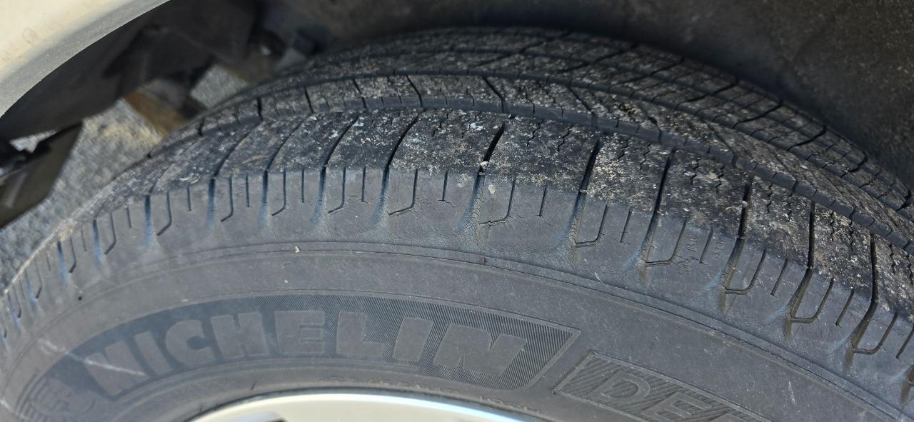 Toyota RAV4 Limited V6 4WD 2009