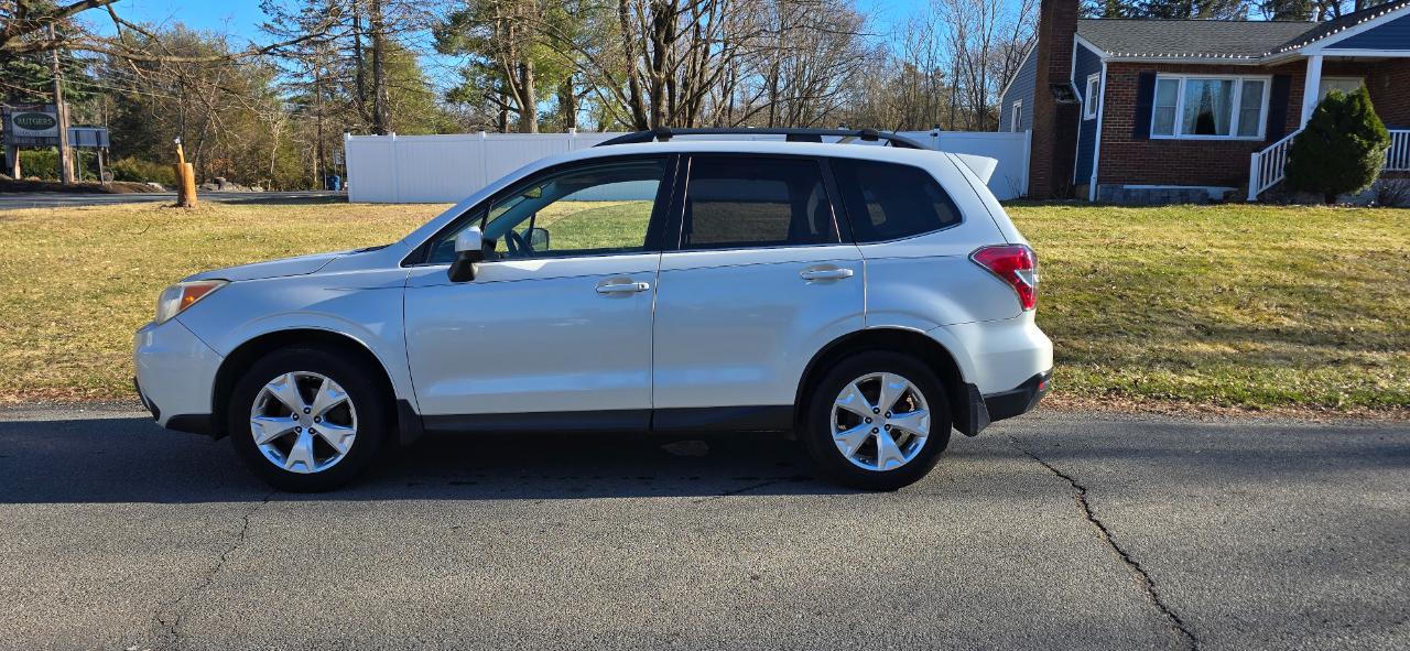 Subaru Forester 2.5i Limited 2014