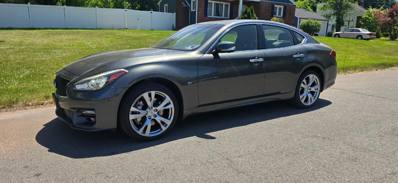 Infiniti Q70 3.7 AWD 2015