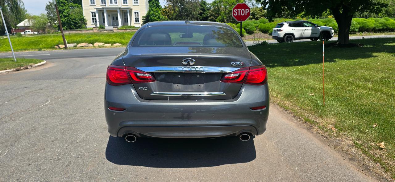 Infiniti Q70 3.7 AWD 2015