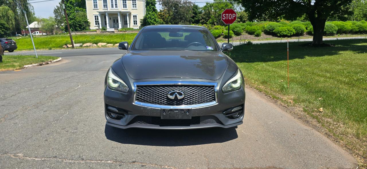 Infiniti Q70 3.7 AWD 2015