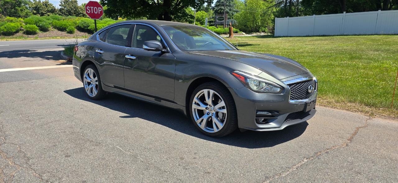 Infiniti Q70 3.7 AWD 2015