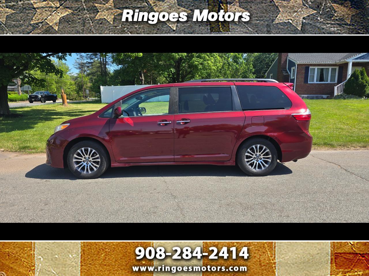 Toyota Sienna Limited Premium 7-Passenger 2019
