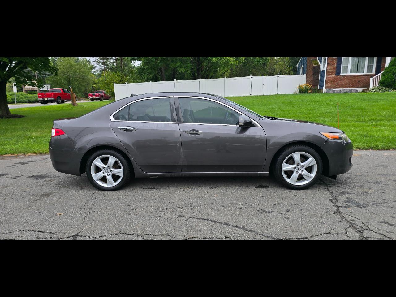 Acura TSX 5-speed AT 2010