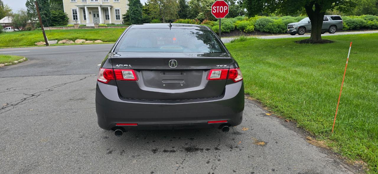 Acura TSX 5-speed AT 2010