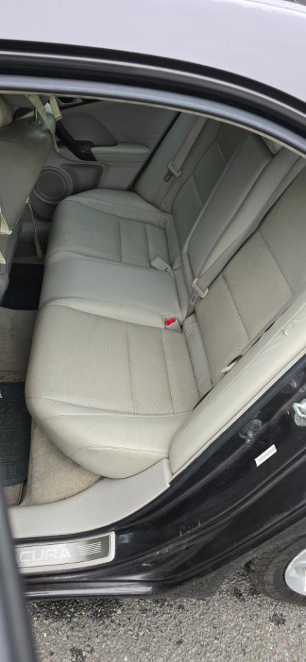 Acura TSX 5-speed AT 2010