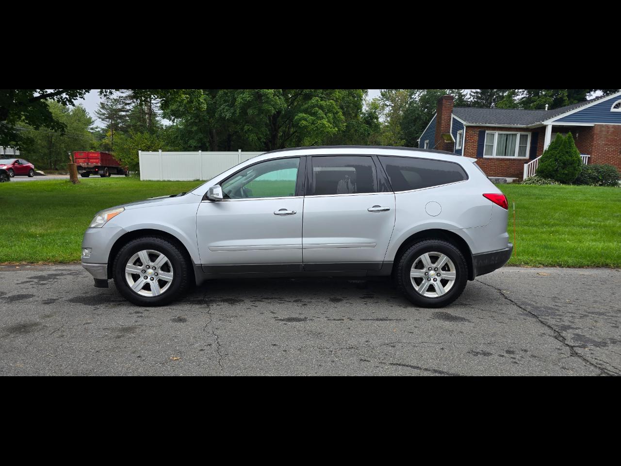 Chevrolet Traverse 2LT AWD 2012