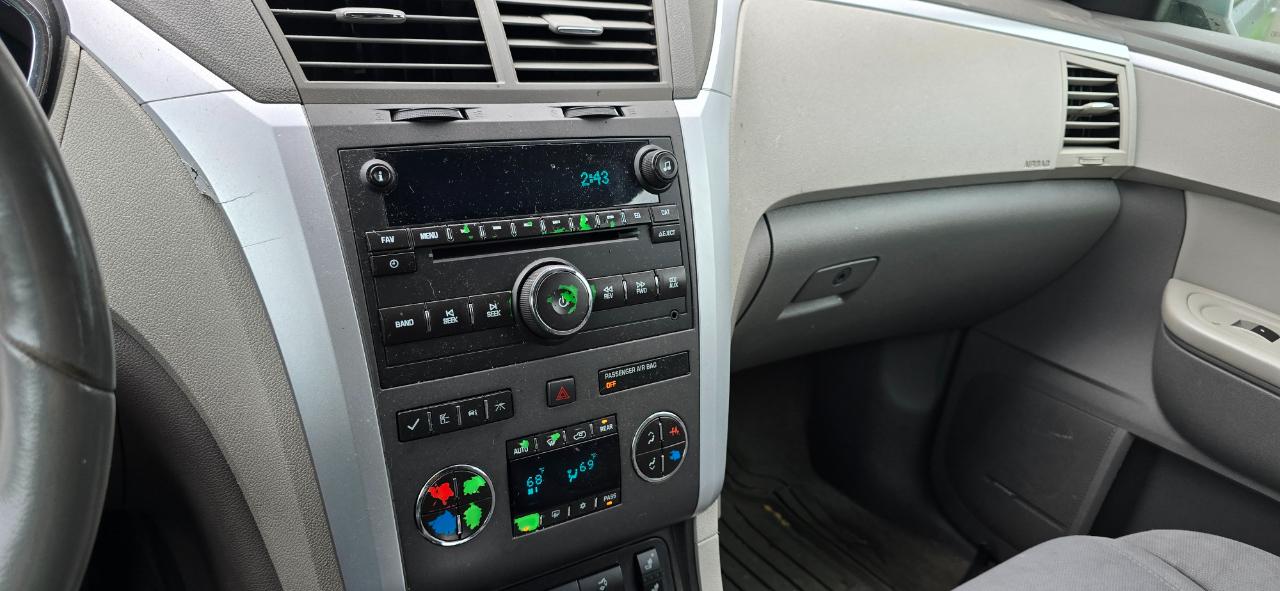 Chevrolet Traverse 2LT AWD 2012