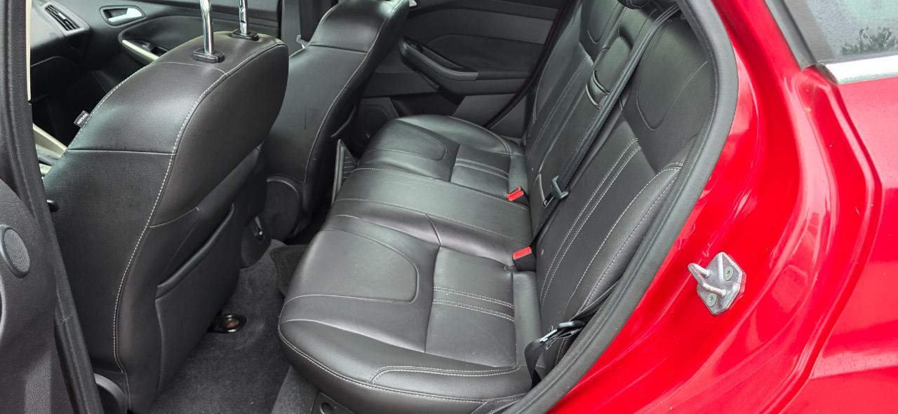 Ford Focus SEL 2012