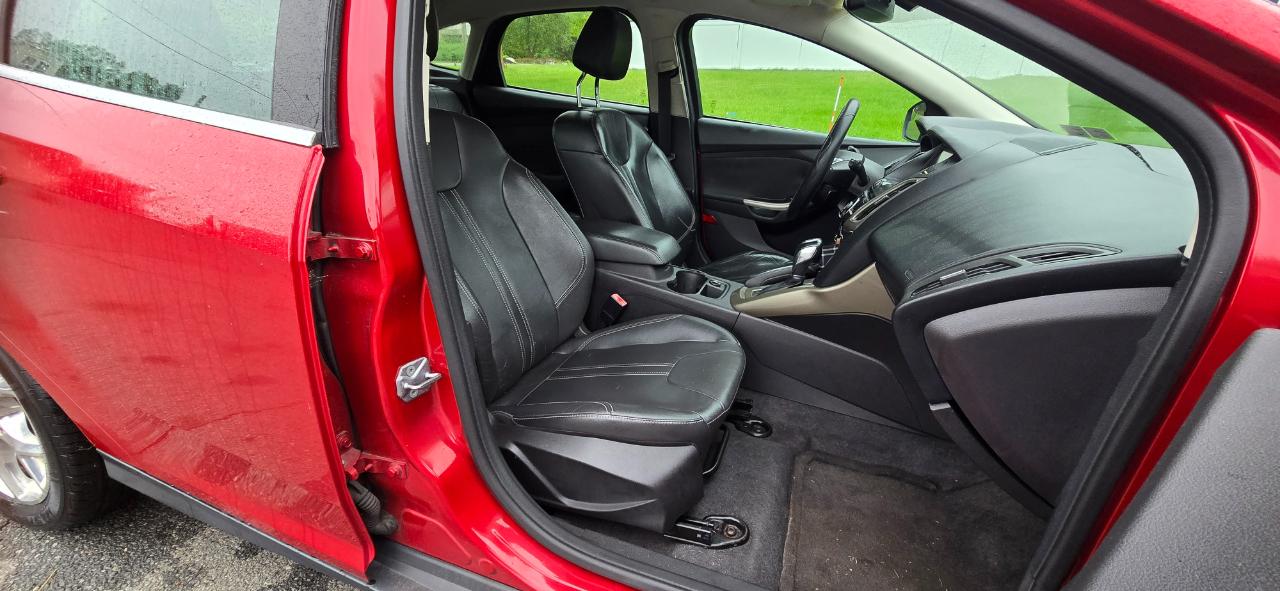 Ford Focus SEL 2012