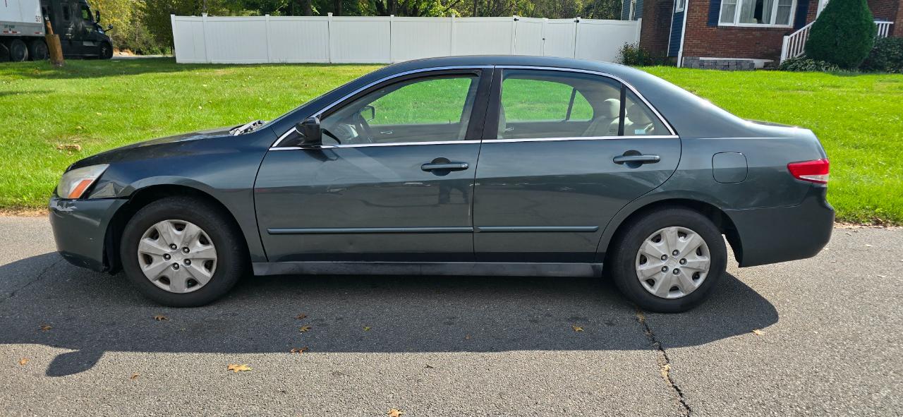 Honda Accord LX sedan AT 2004