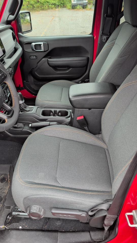 Jeep Wrangler 4xe Sport S 2024