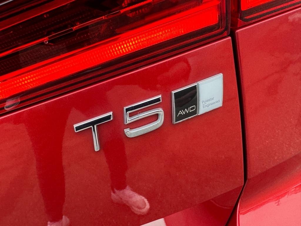 Volvo XC60 T5 AWD Momentum 2019
