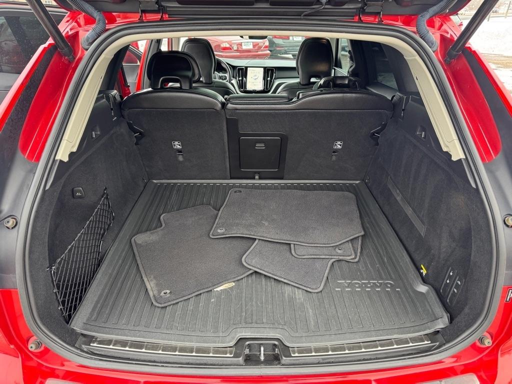 Volvo XC60 T5 AWD Momentum 2019