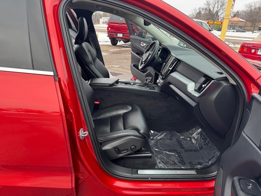 Volvo XC60 T5 AWD Momentum 2019