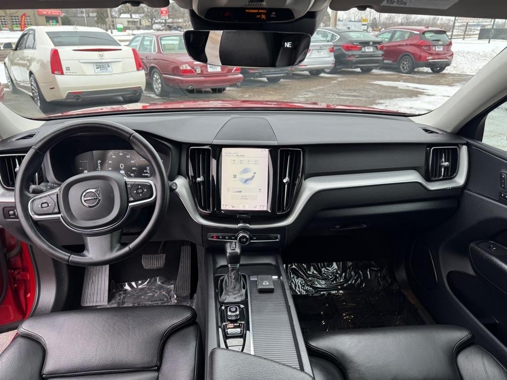 Volvo XC60 T5 AWD Momentum 2019