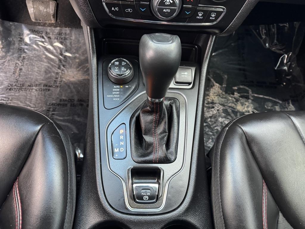 Jeep Cherokee Trailhawk 4x4 2021