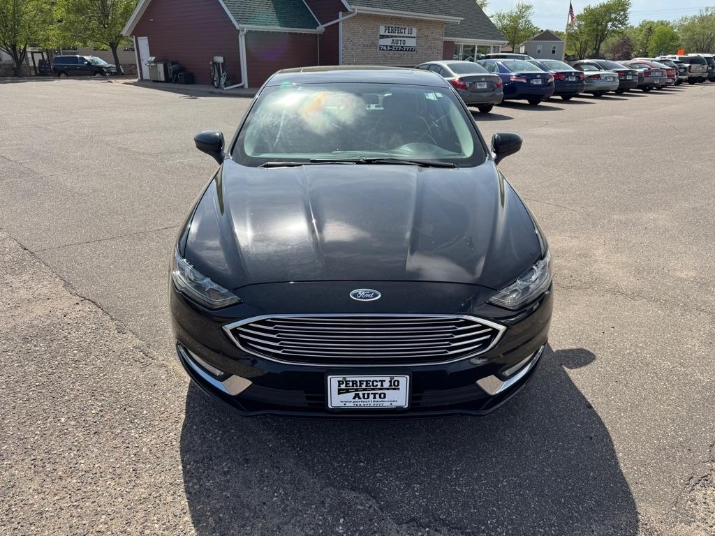 Ford Fusion Hybrid SE FWD 2017