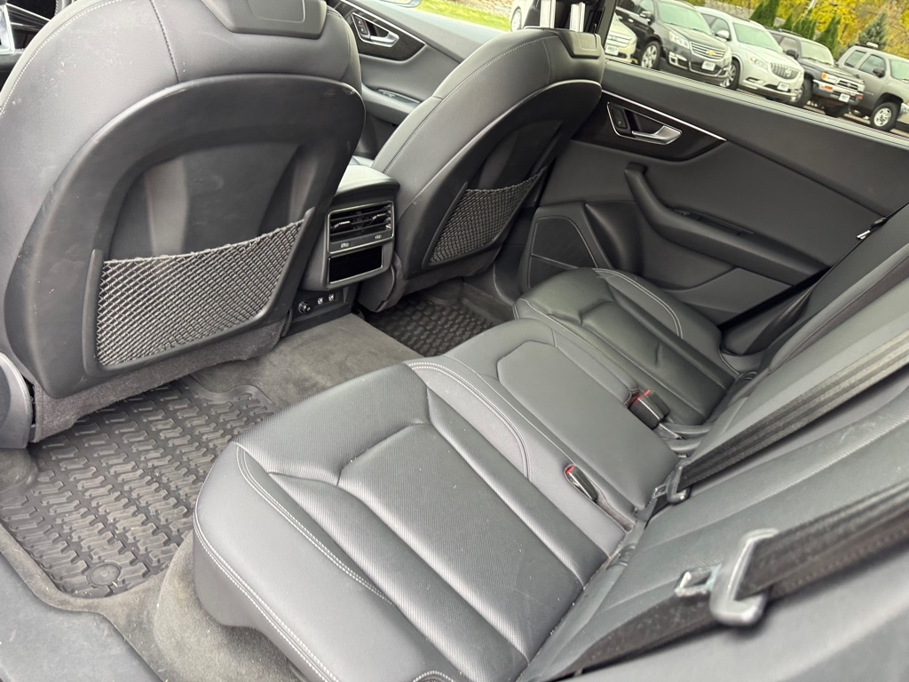 Audi Q8 Prestige 55 TFSI quattro 2019 Audi Q8 Prestige 55 TFSI quattro 2019