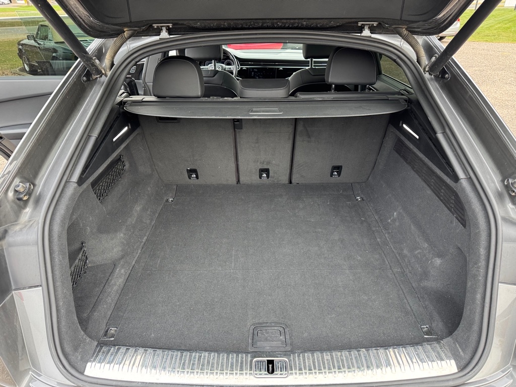 Audi Q8 Prestige 55 TFSI quattro 2019 Audi Q8 Prestige 55 TFSI quattro 2019