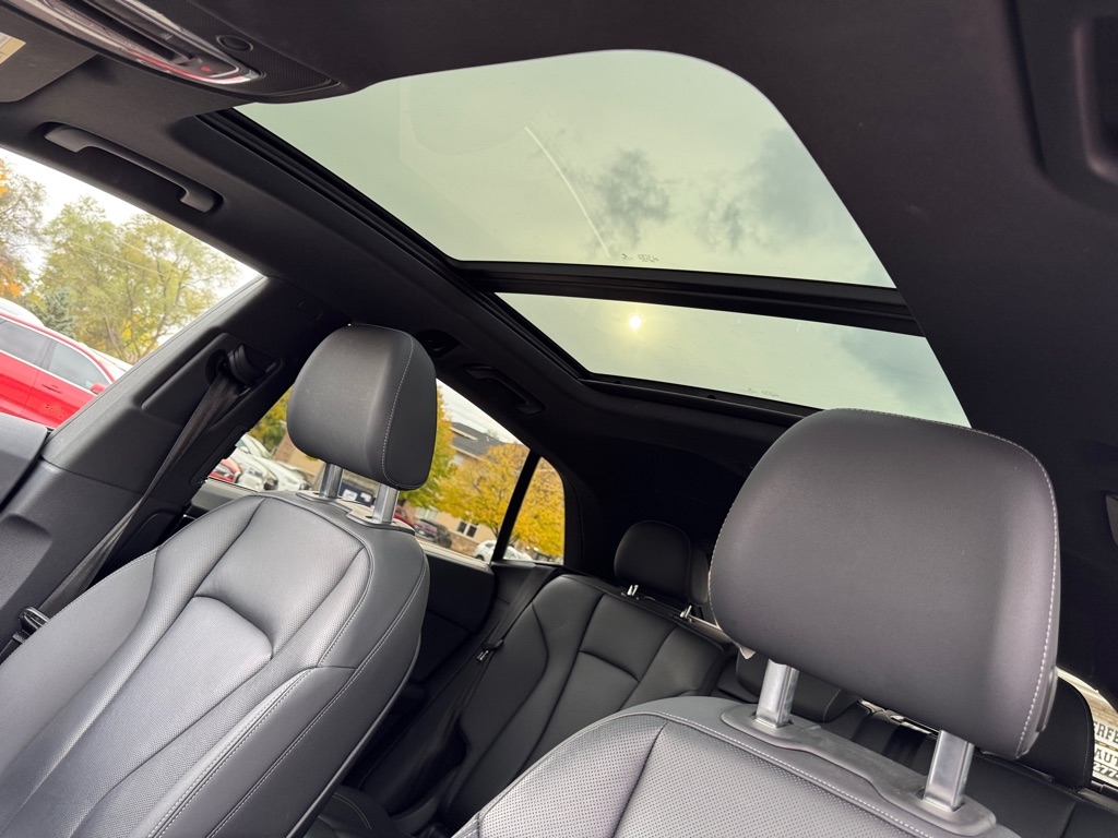 Audi Q8 Prestige 55 TFSI quattro 2019 Audi Q8 Prestige 55 TFSI quattro 2019