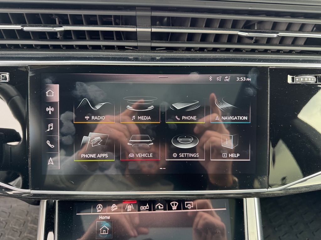 Audi Q8 Prestige 55 TFSI quattro 2019 Audi Q8 Prestige 55 TFSI quattro 2019