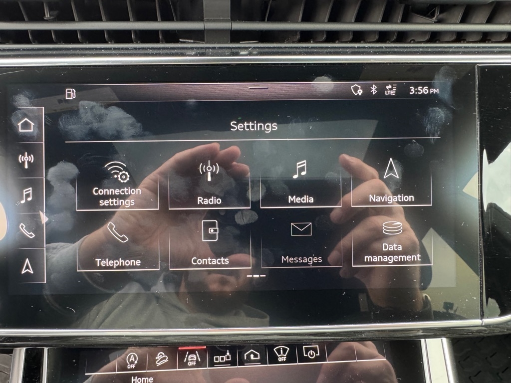 Audi Q8 Prestige 55 TFSI quattro 2019 Audi Q8 Prestige 55 TFSI quattro 2019