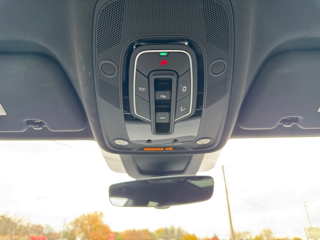 Audi Q8 Prestige 55 TFSI quattro 2019 Audi Q8 Prestige 55 TFSI quattro 2019