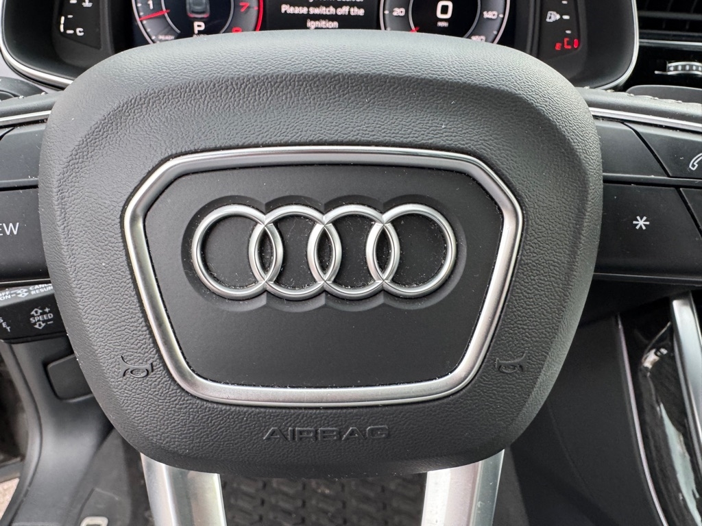 Audi Q8 Prestige 55 TFSI quattro 2019 Audi Q8 Prestige 55 TFSI quattro 2019