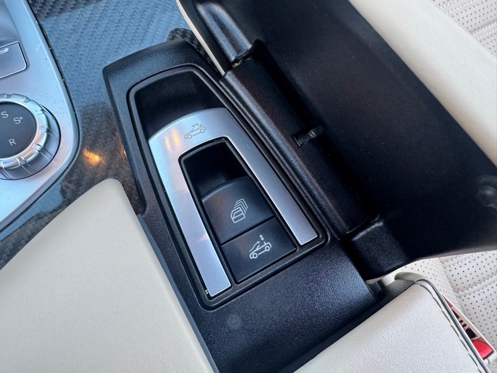 Mercedes-Benz SL AMG SL 63 Roadster 2017