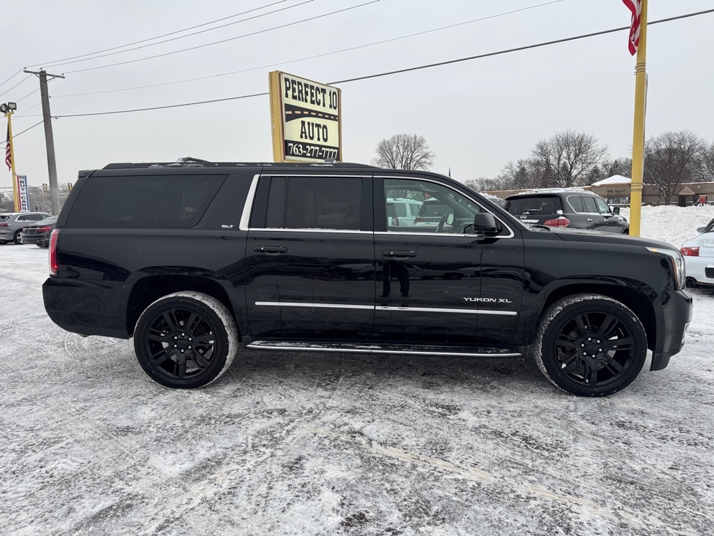 GMC Yukon XL 4WD 4dr SLT 2017