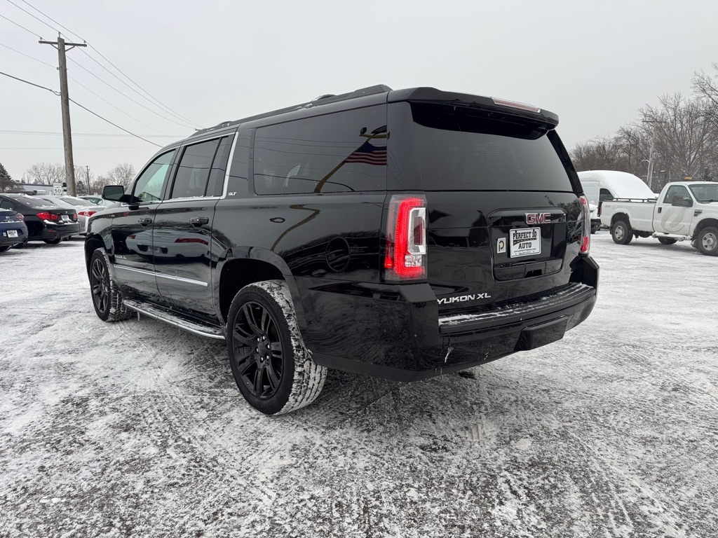 GMC Yukon XL 4WD 4dr SLT 2017