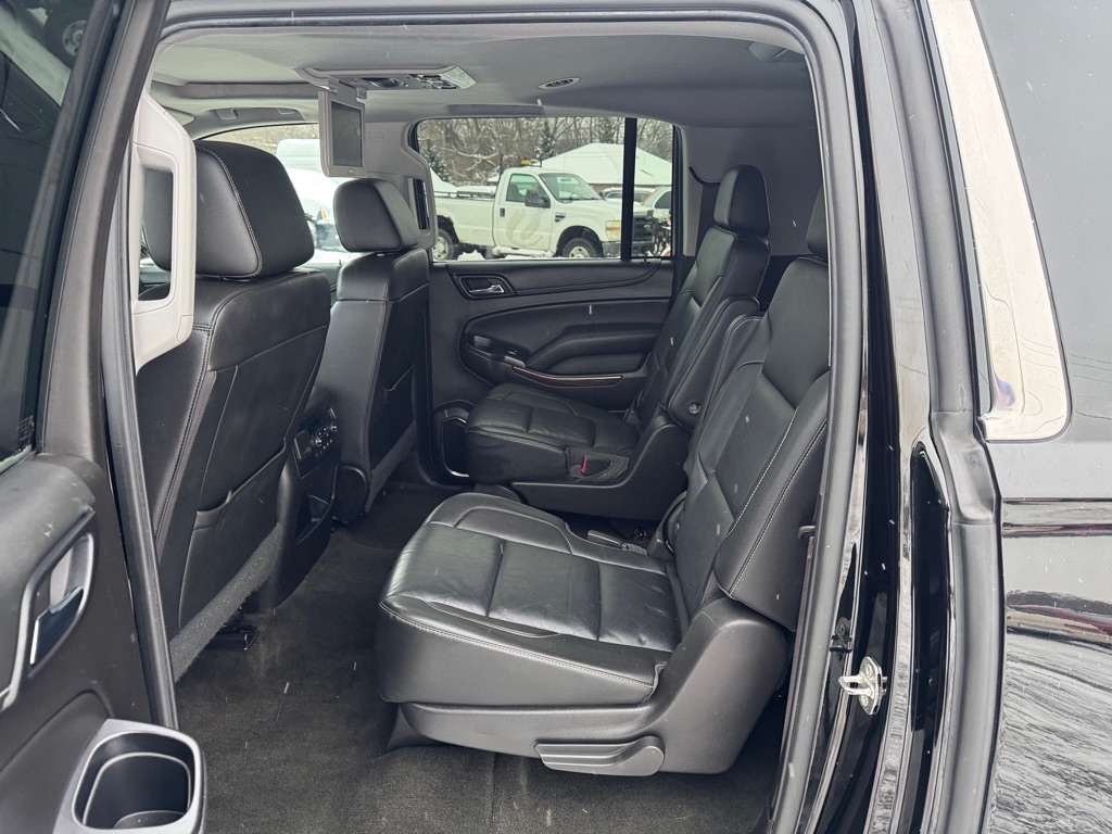 GMC Yukon XL 4WD 4dr SLT 2017