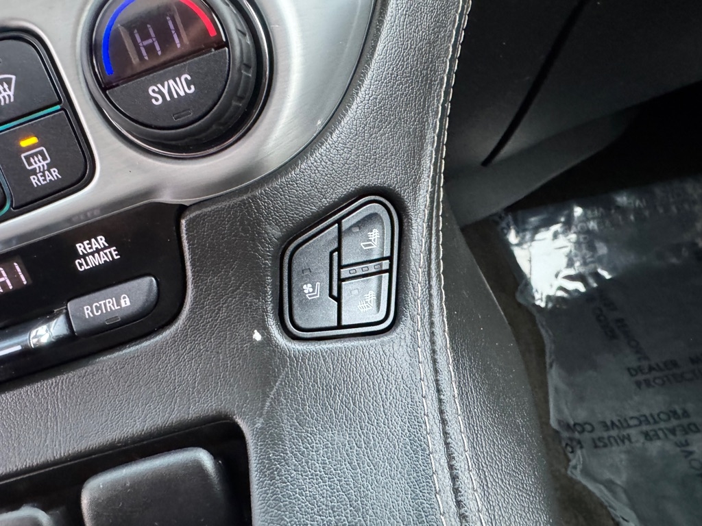 GMC Yukon XL 4WD 4dr SLT 2017