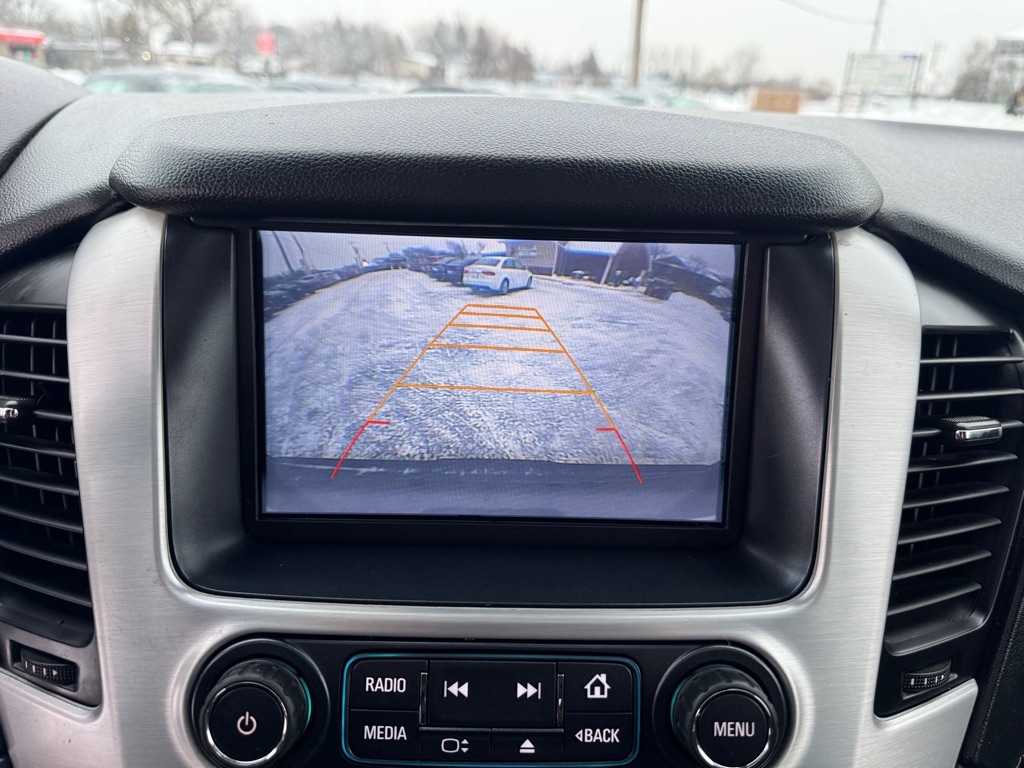 GMC Yukon XL 4WD 4dr SLT 2017