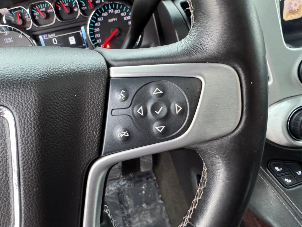 GMC Yukon XL 4WD 4dr SLT 2017