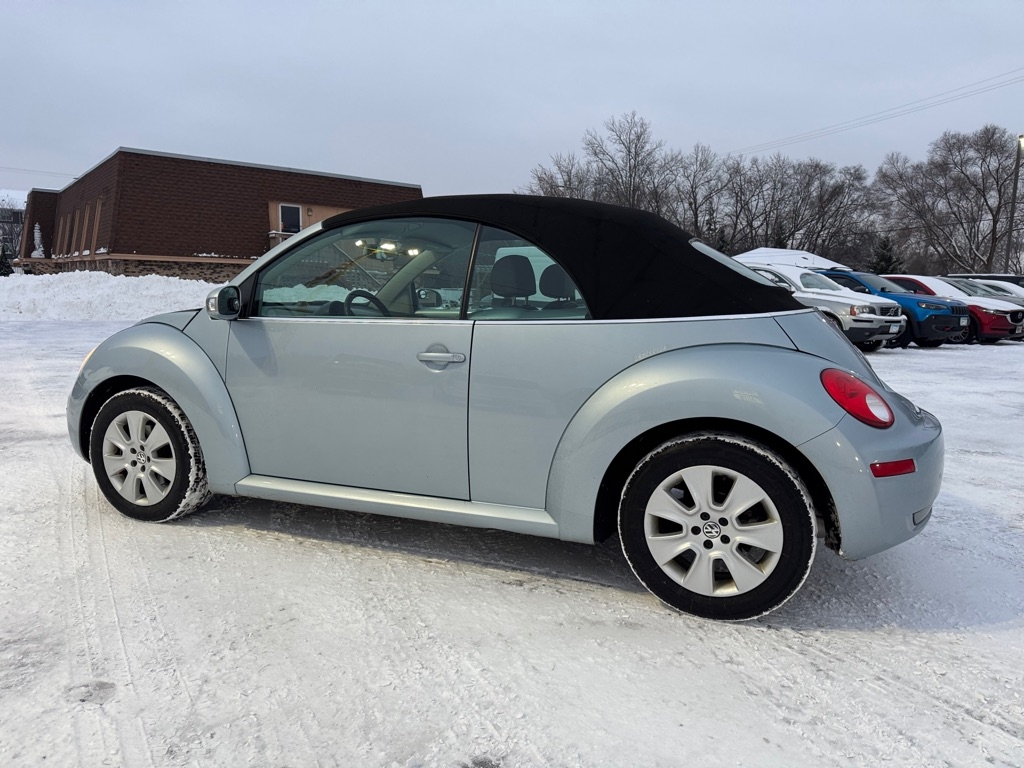 Volkswagen New Beetle Convertible 2dr Auto S 2009