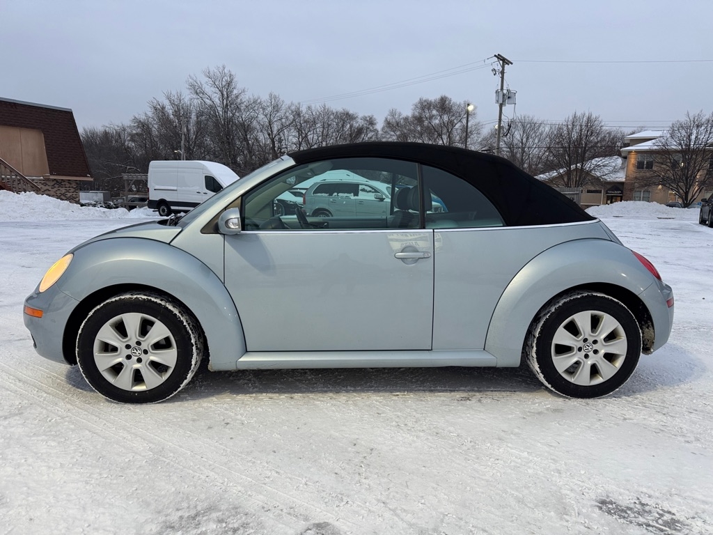 Volkswagen New Beetle Convertible 2dr Auto S 2009