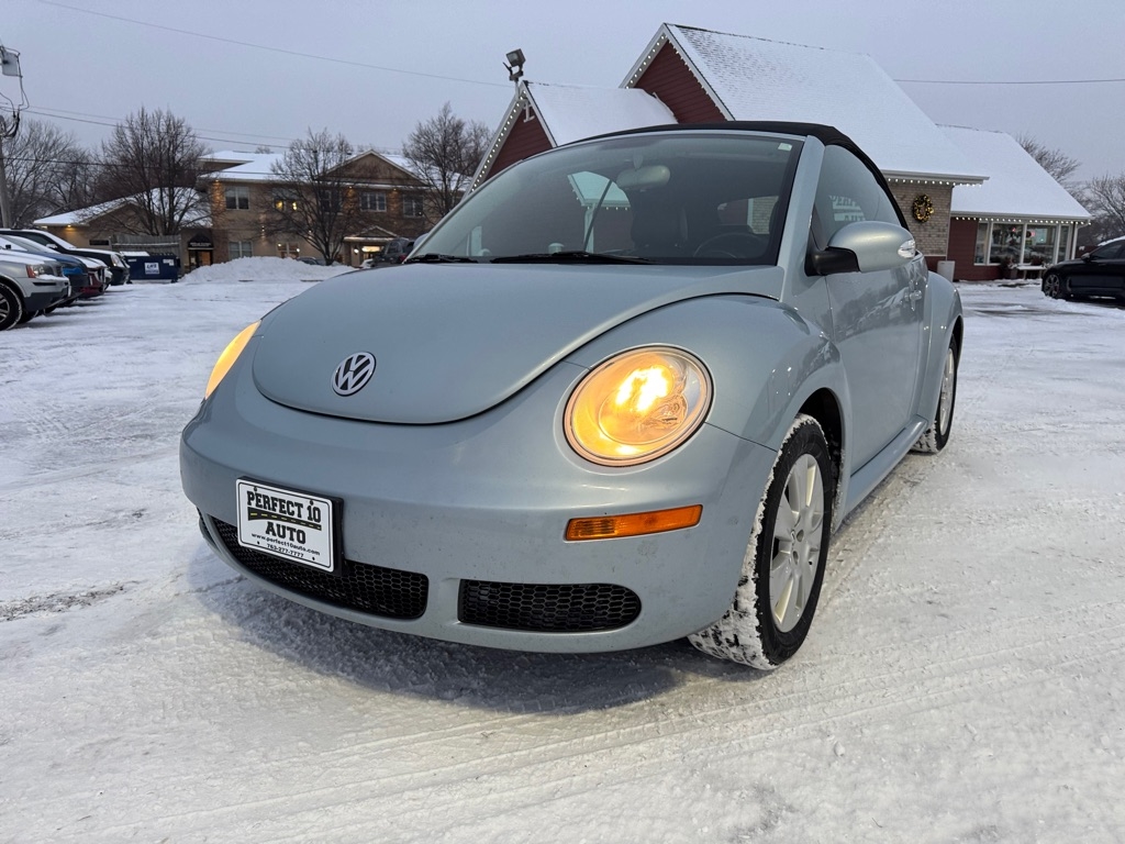 Volkswagen New Beetle Convertible 2dr Auto S 2009